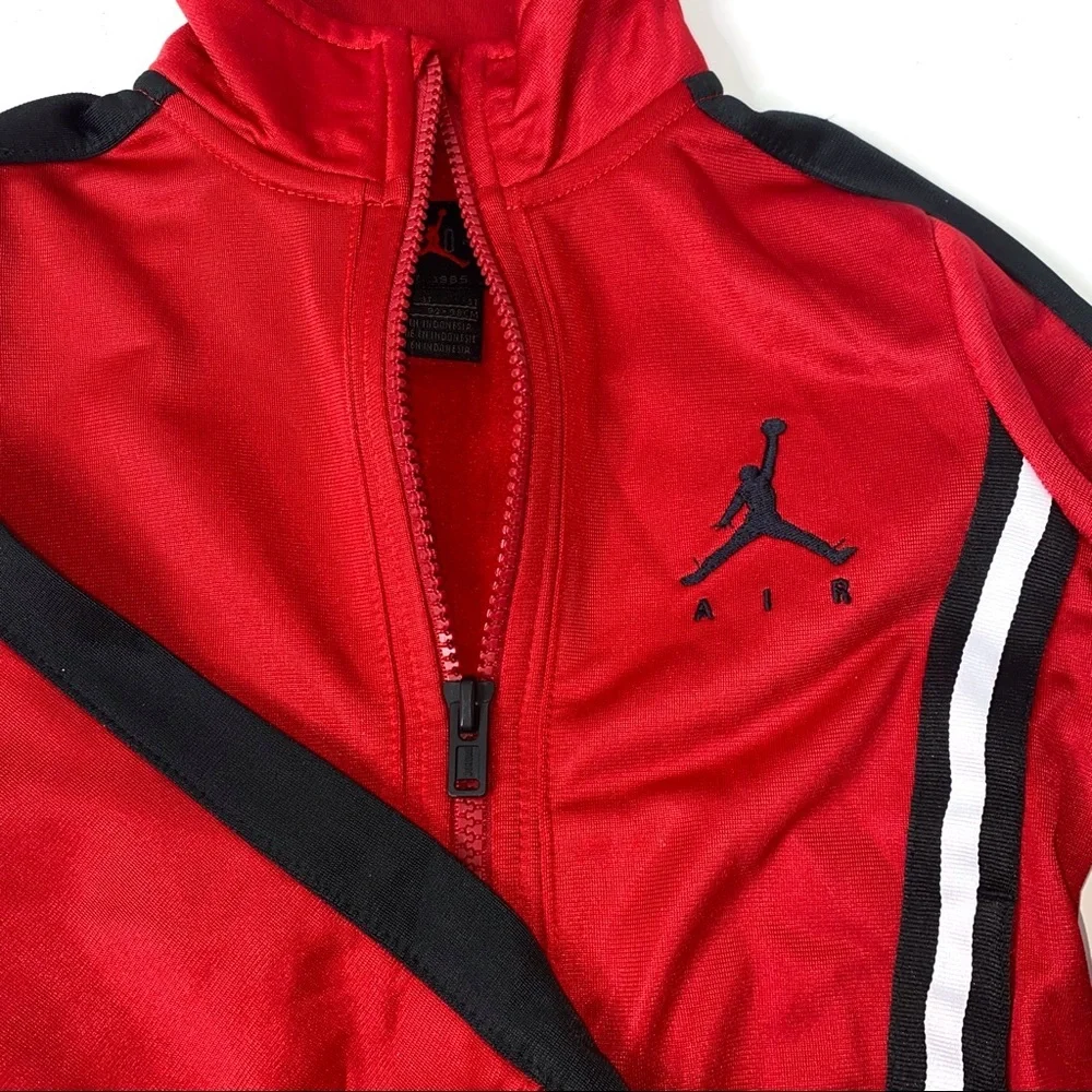 2 PC Nike Athletic Jogger Suit Boys Size 3T Jogging Sweatsuit NWT *